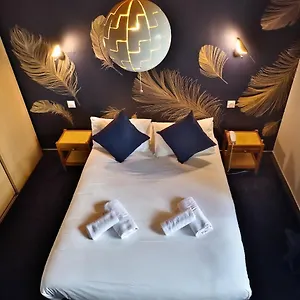 Hotel Logis Le Prieuré Locronan